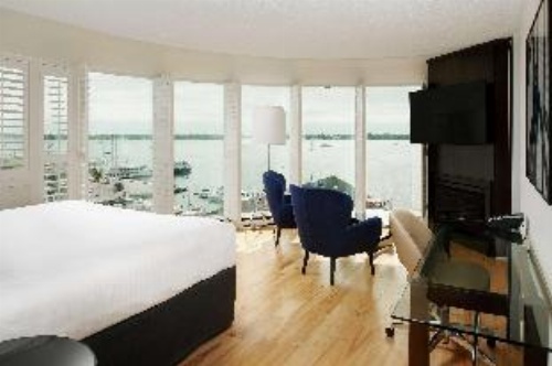 Radisson Blu Toronto Downtown image 11